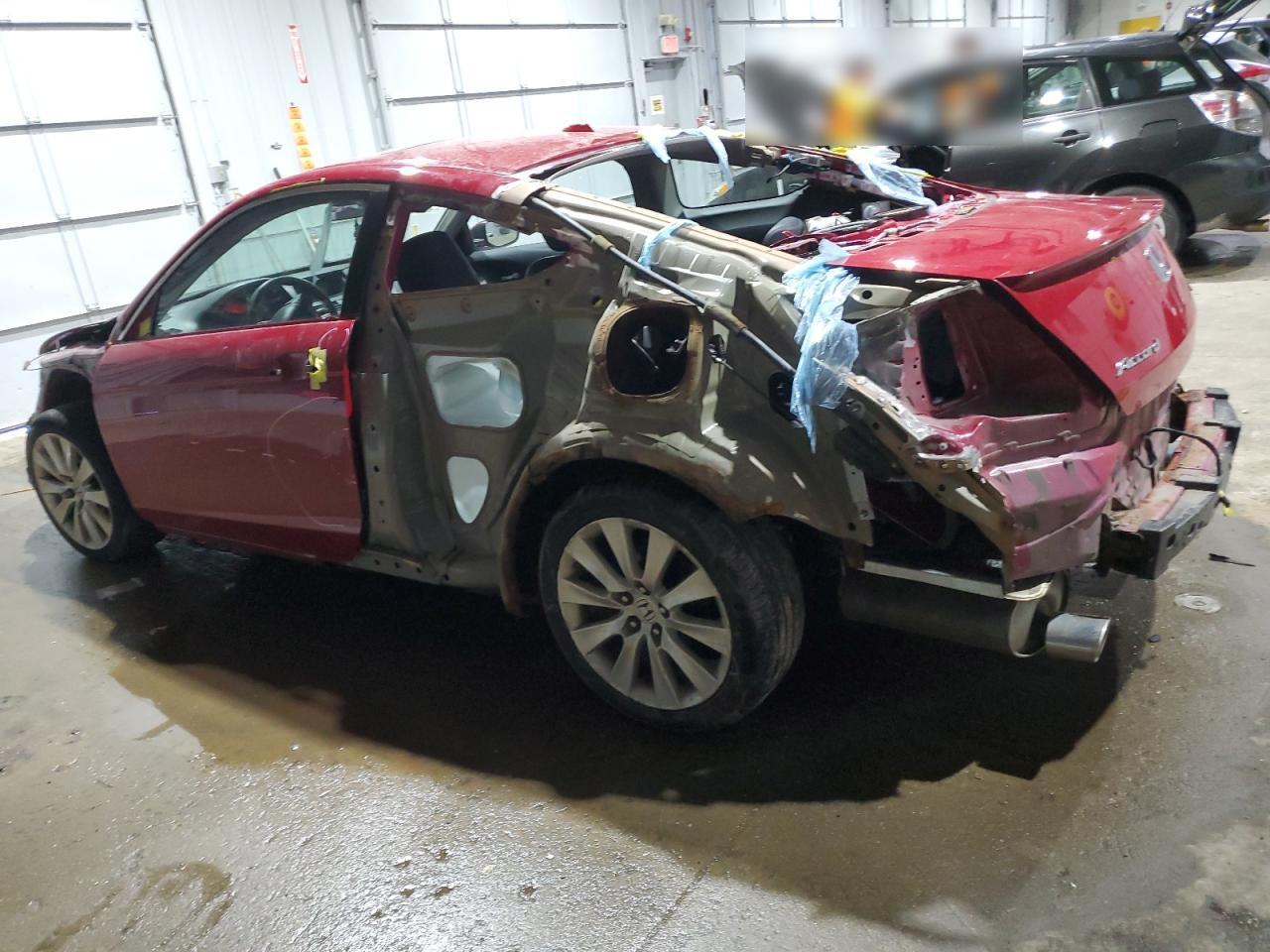 2010 HONDA ACCORD EXL - Image 2