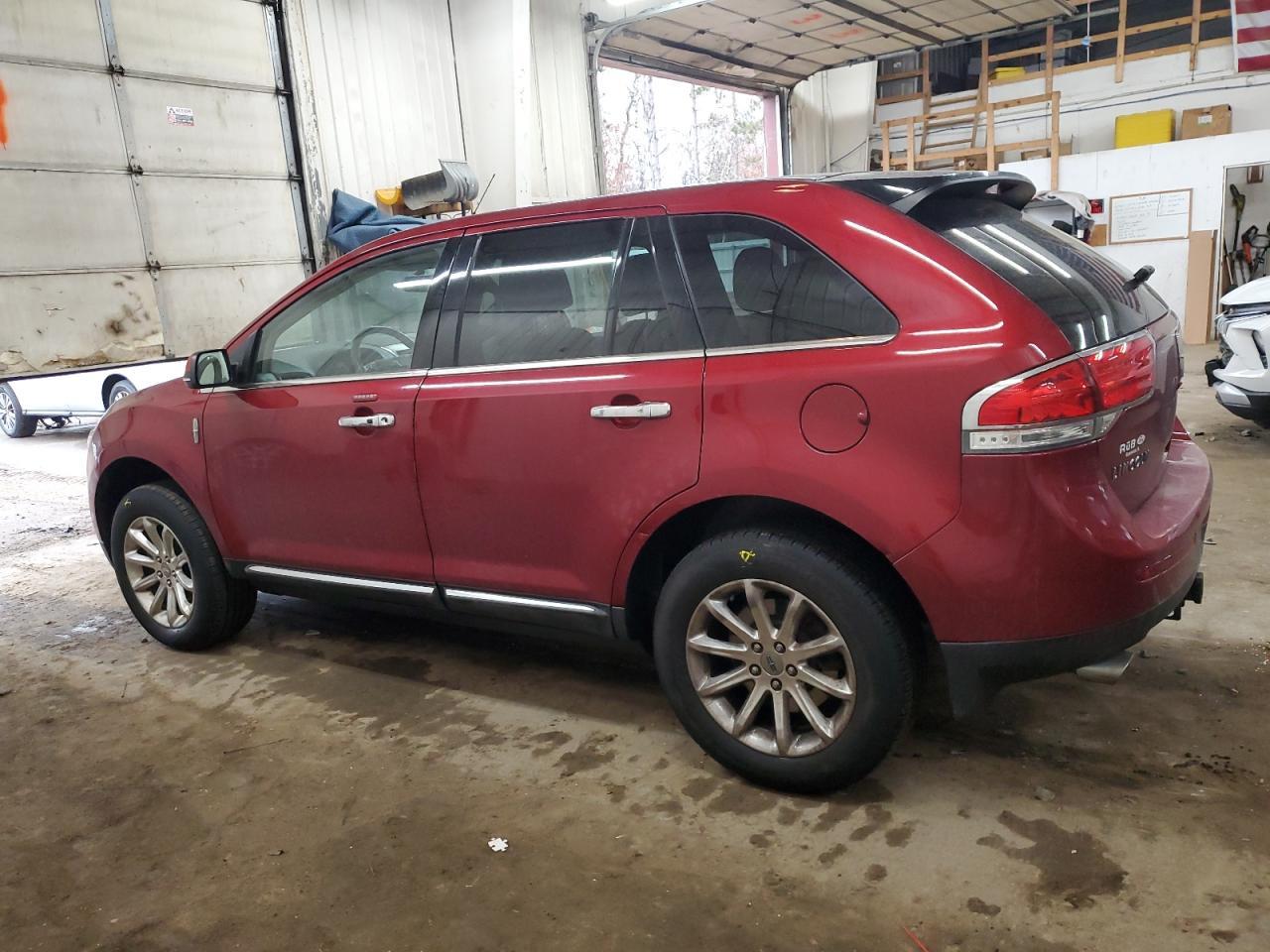 2013 LINCOLN MKX - Image 2