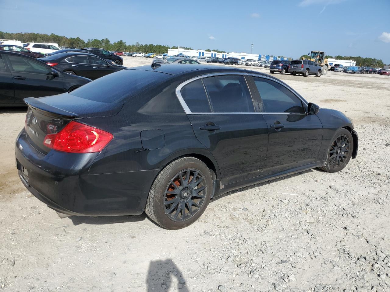 2012 INFINITI G37 BASE - Image 3