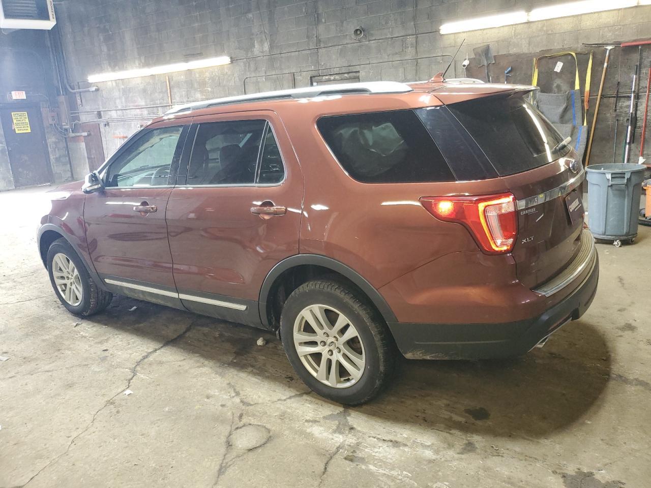 2018 FORD EXPLORER X - Фото 2
