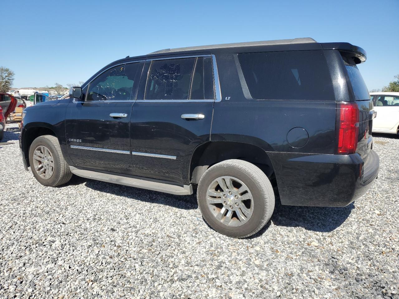 2015 CHEVROLET TAHOE C150 - Фото 2