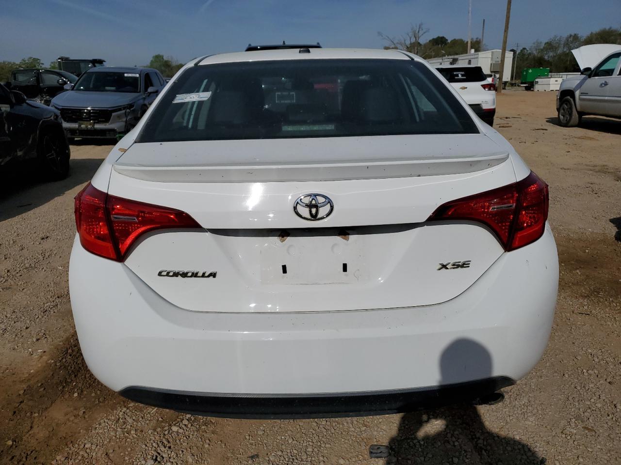 2019 TOYOTA COROLLA L - Image 6
