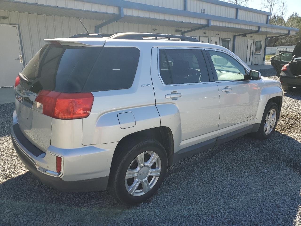 2016 GMC TERRAIN SL - Фото 3