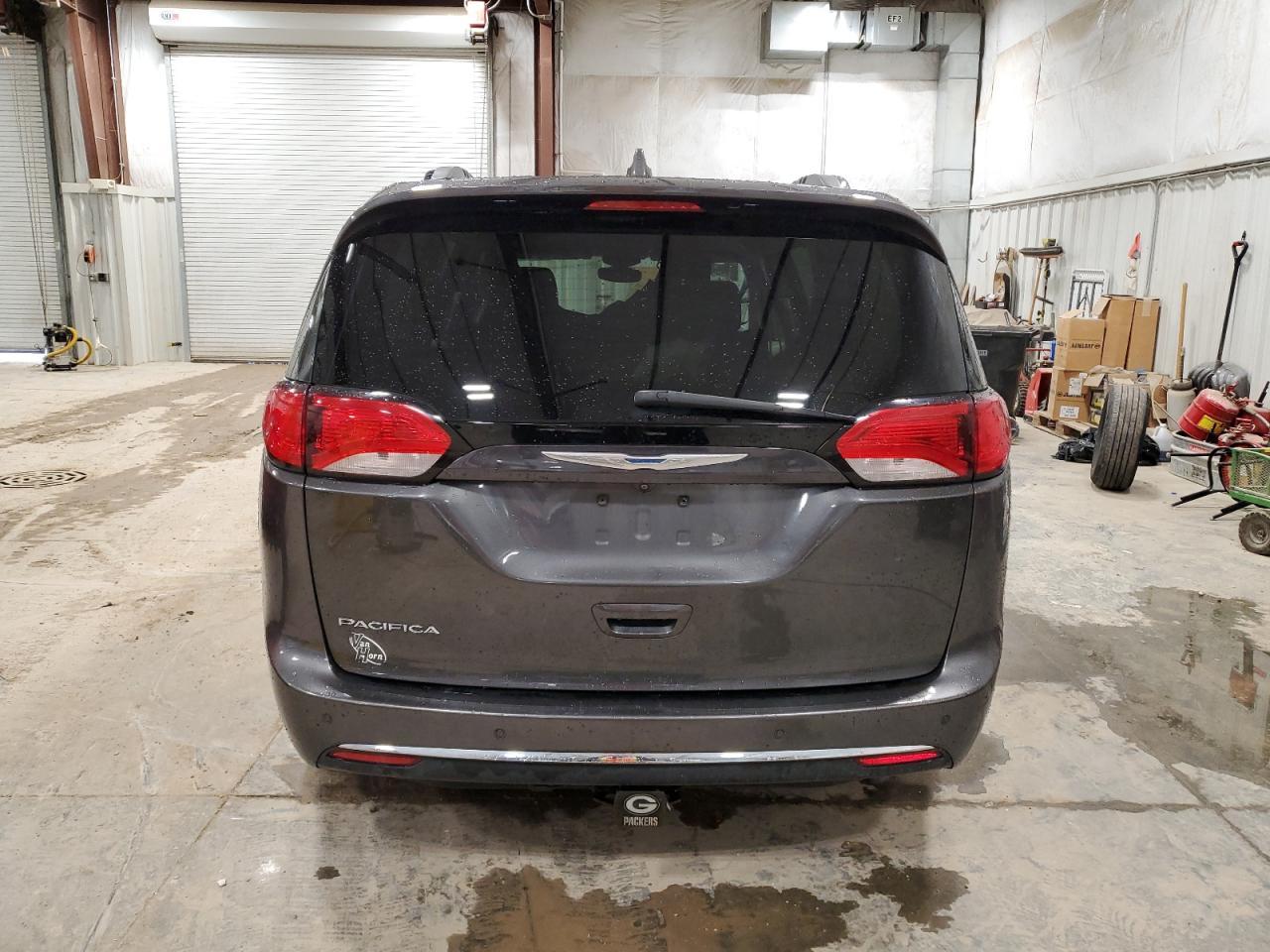2017 CHRYSLER PACIFICA T - Image 6