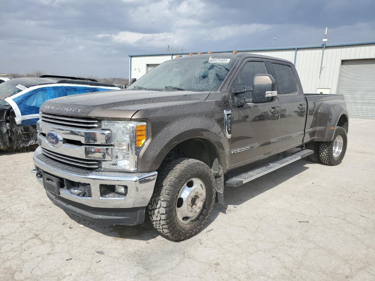 2017 FORD F350 SUPER