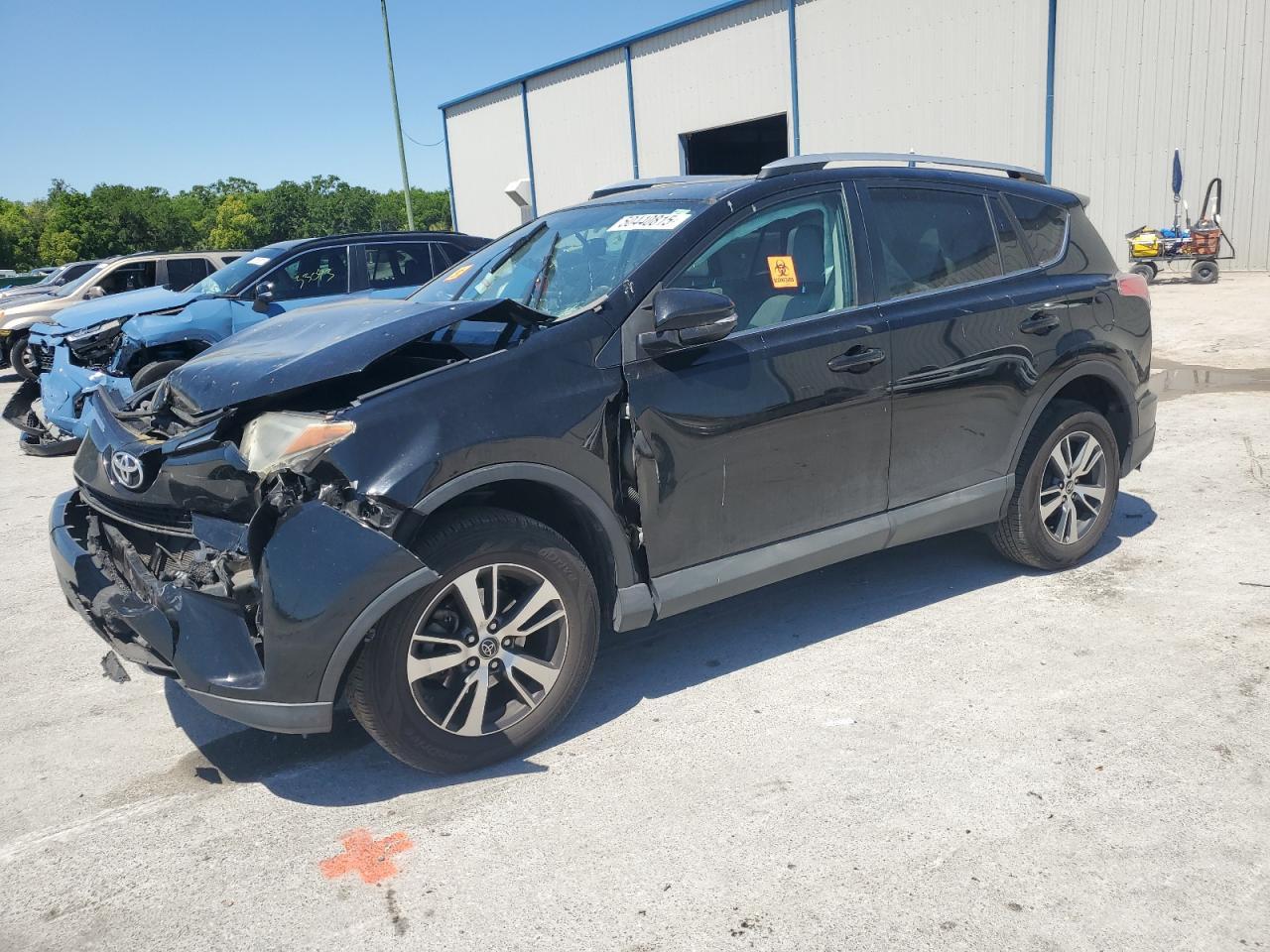 2016 TOYOTA RAV4 XLE