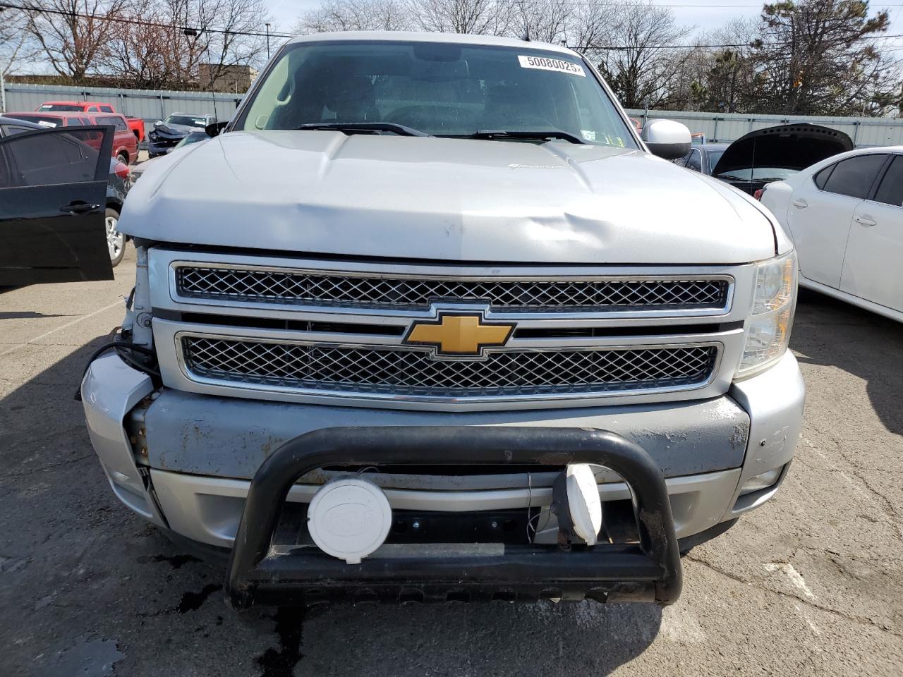 2013 CHEVROLET SILVERADO - Фото 5