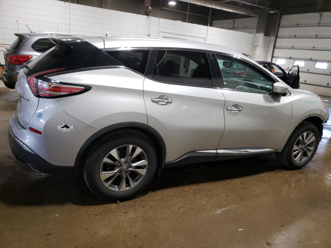 2015 NISSAN MURANO S - Image 3