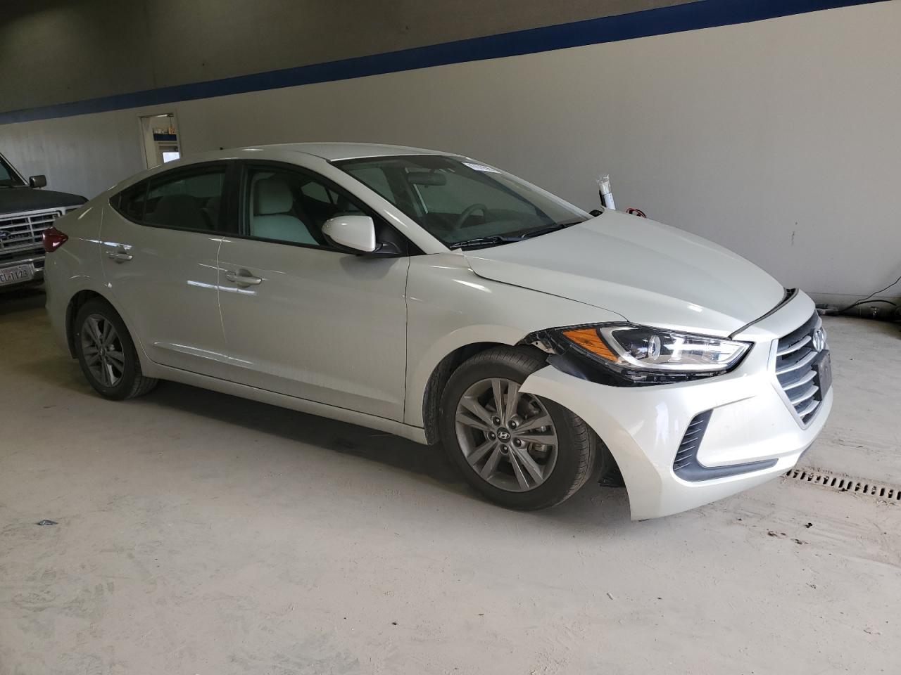 2017 HYUNDAI ELANTRA SE - Фото 4