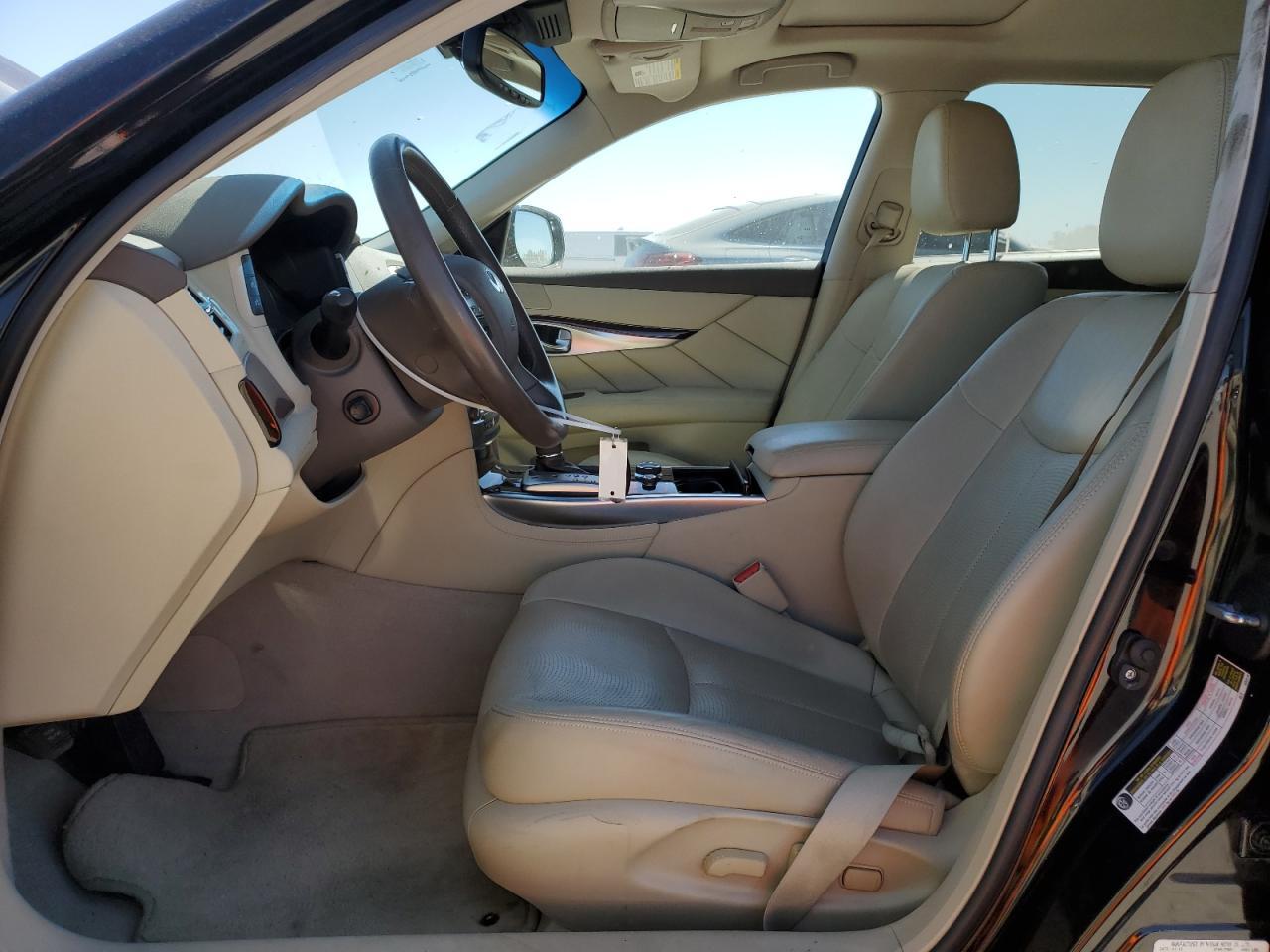 2015 INFINITI Q70L 3.7 - Image 7