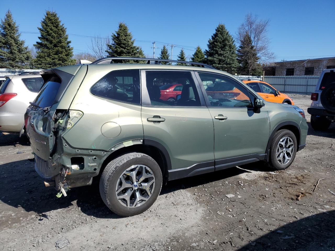 2021 SUBARU FORESTER P - Фото 3