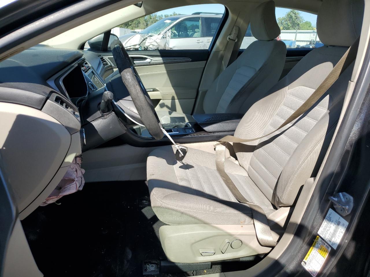 2017 FORD FUSION SE - Фото 7