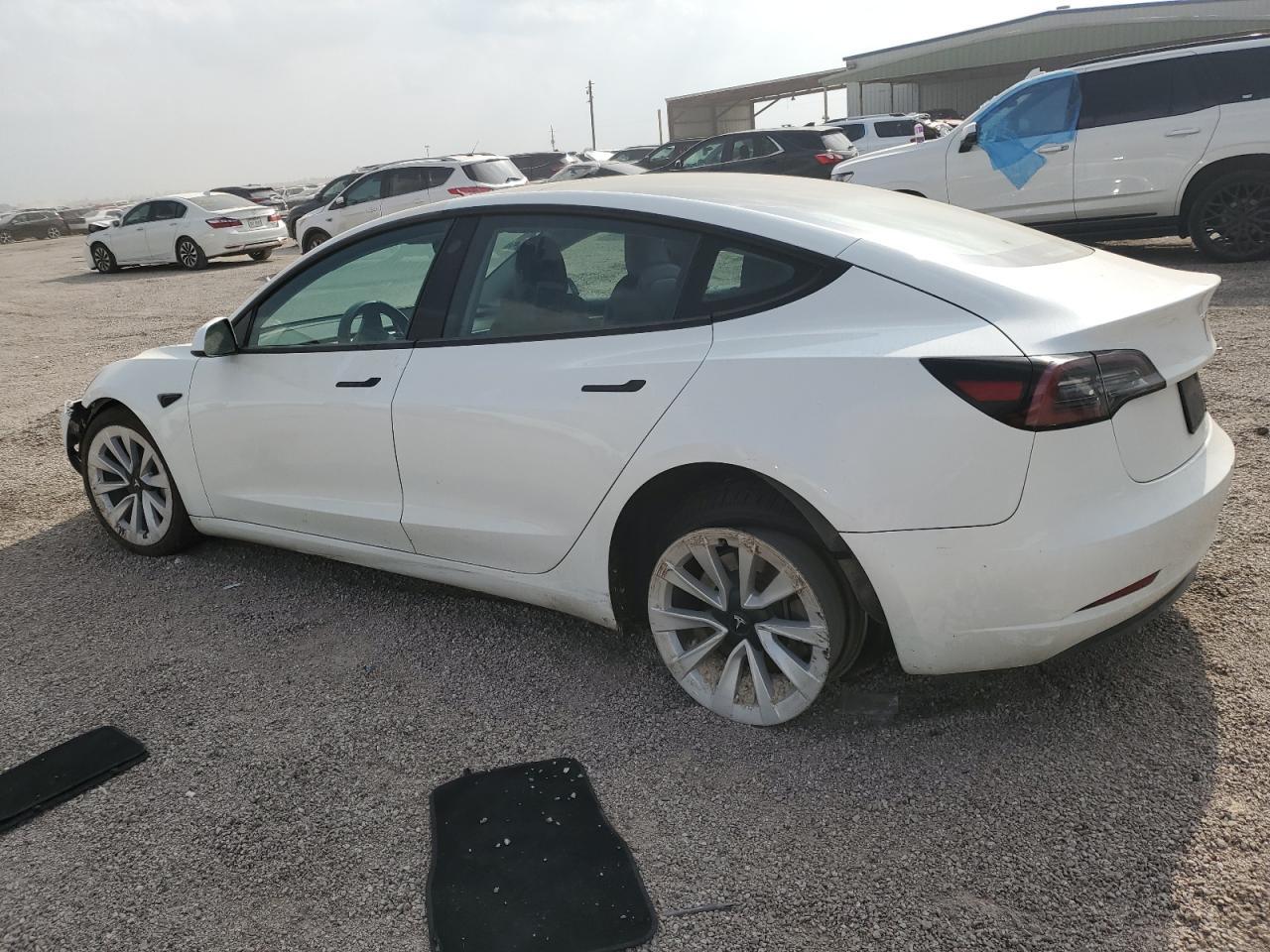 2023 TESLA MODEL 3 - Фото 2