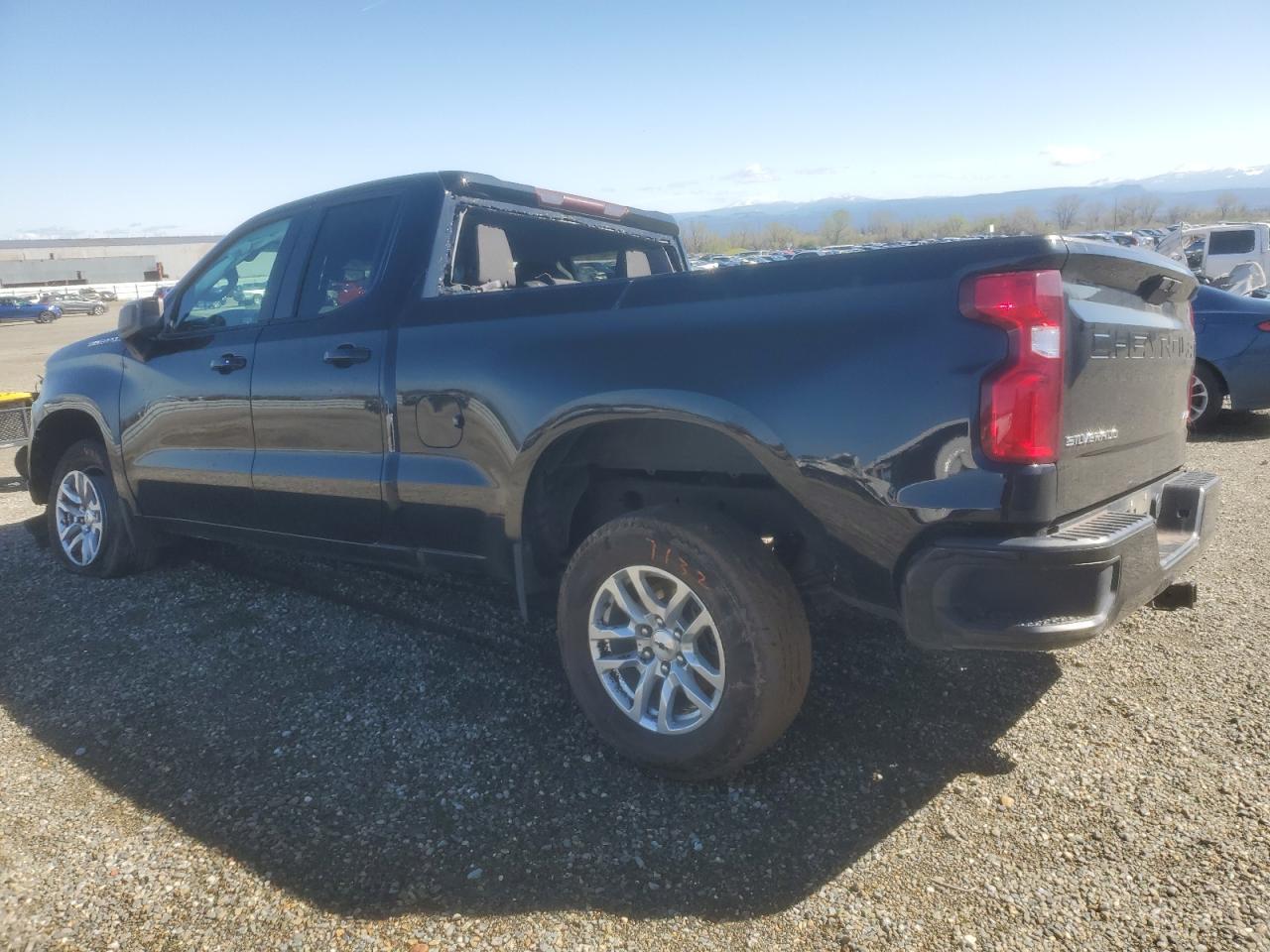 2020 CHEVROLET SILVERADO - Image 2