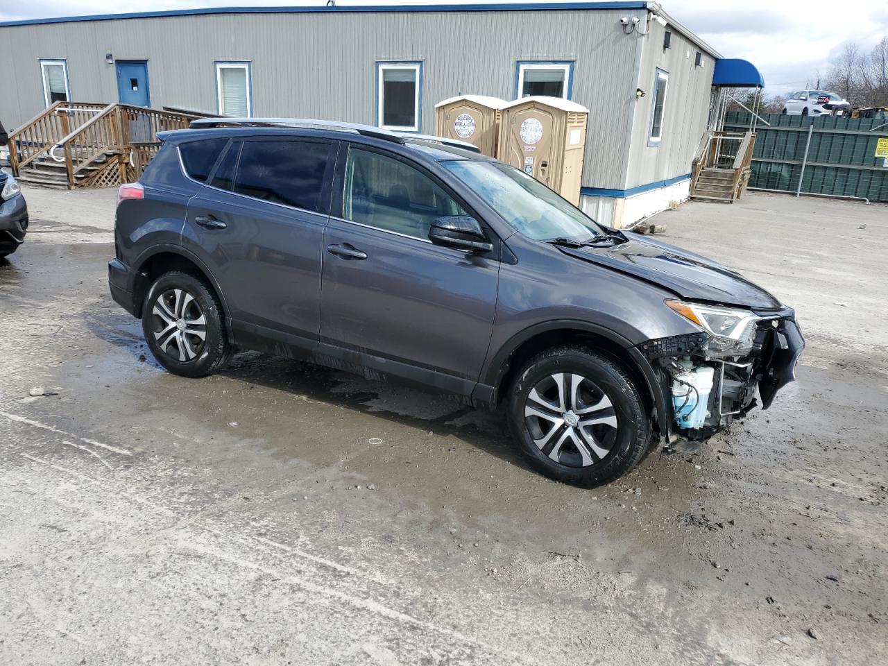2016 TOYOTA RAV4 LE - Фото 4