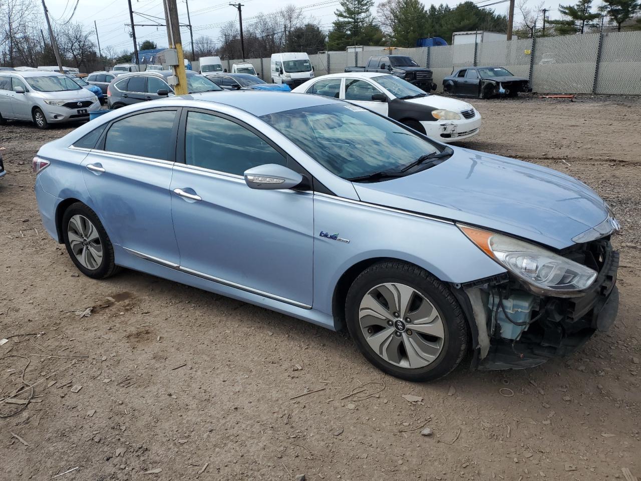 2013 HYUNDAI SONATA HYB - Image 4