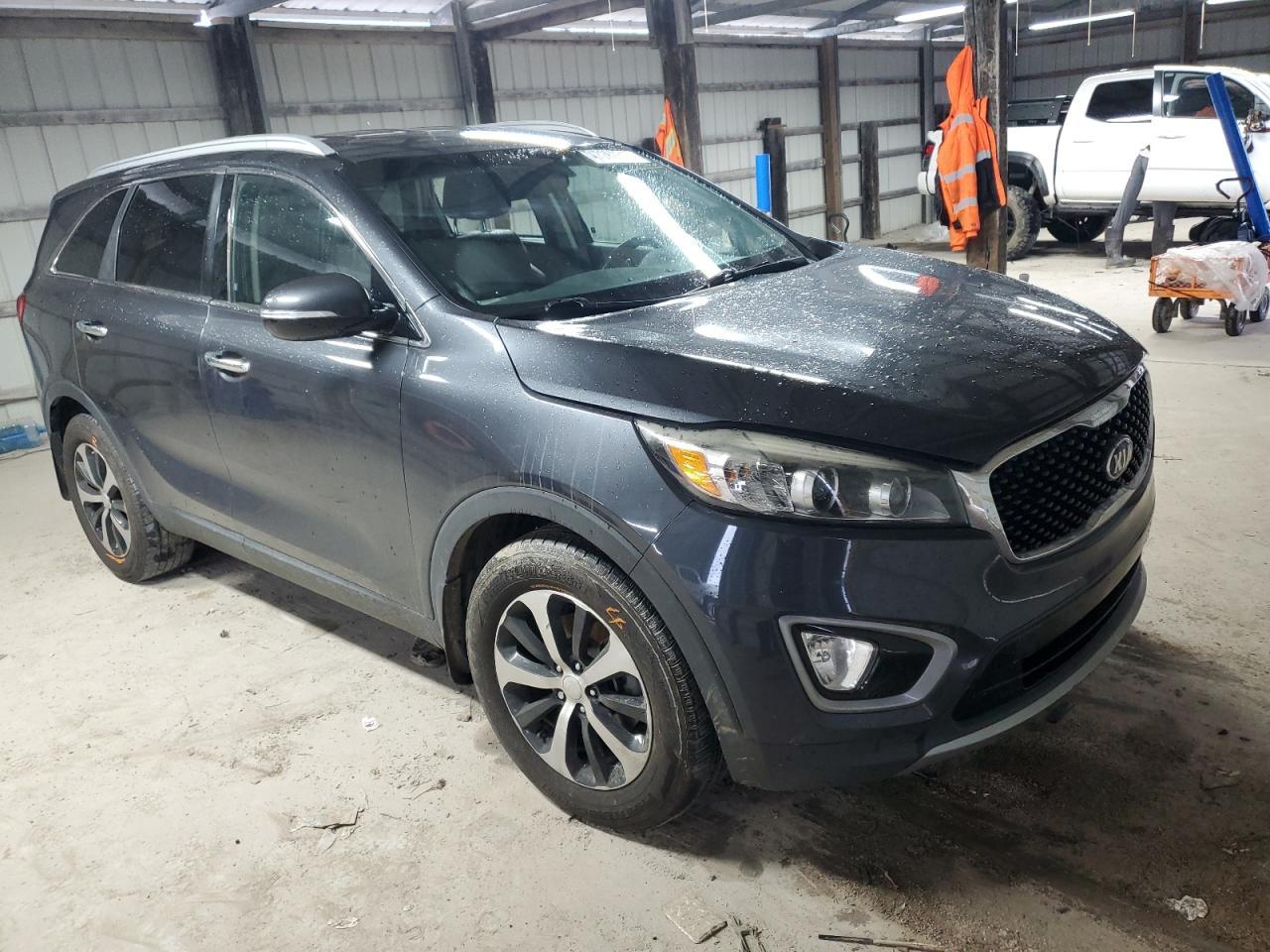 2016 KIA SORENTO EX - Image 4