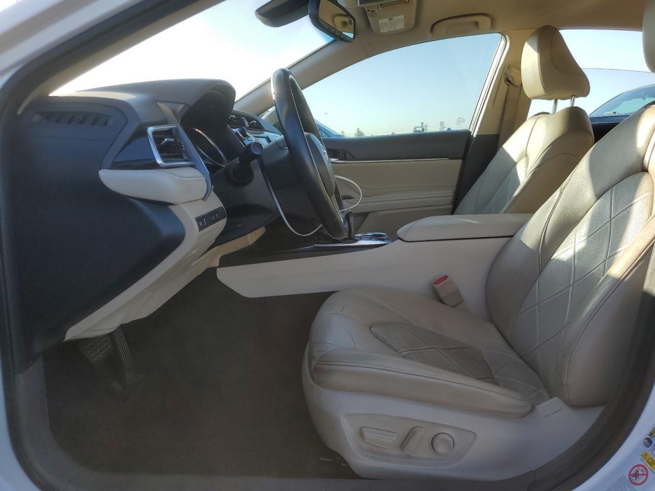 2018 TOYOTA CAMRY L - Image 7
