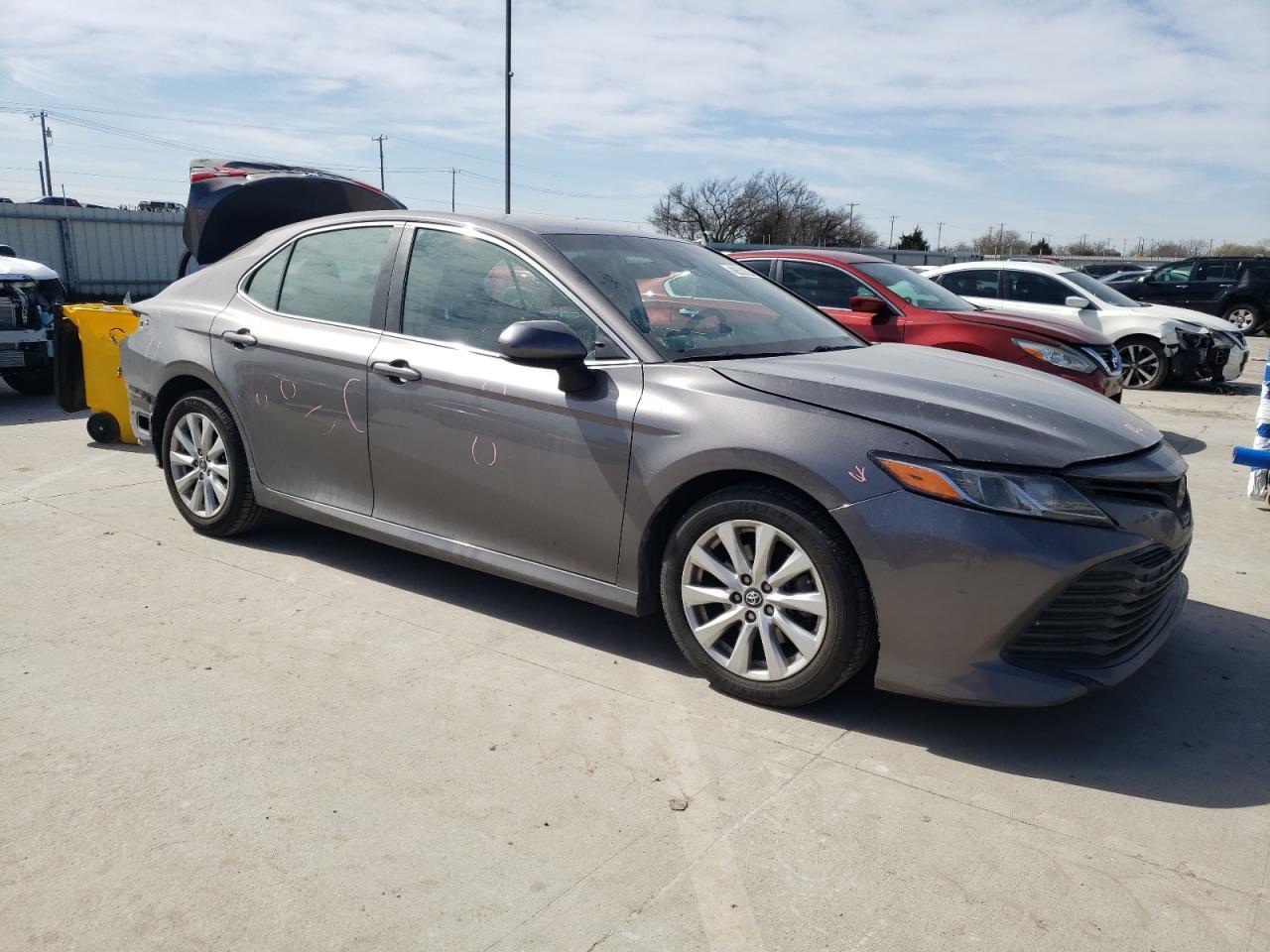 2018 TOYOTA CAMRY L - Фото 4