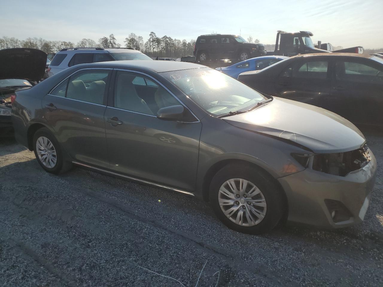 2013 TOYOTA CAMRY L - Image 4