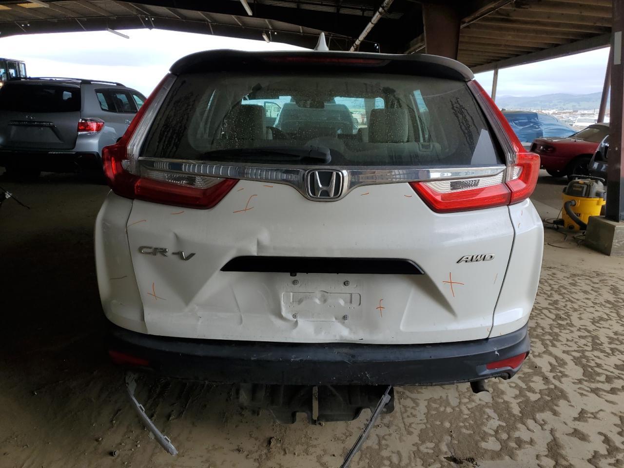 2017 HONDA CR-V LX - Image 6