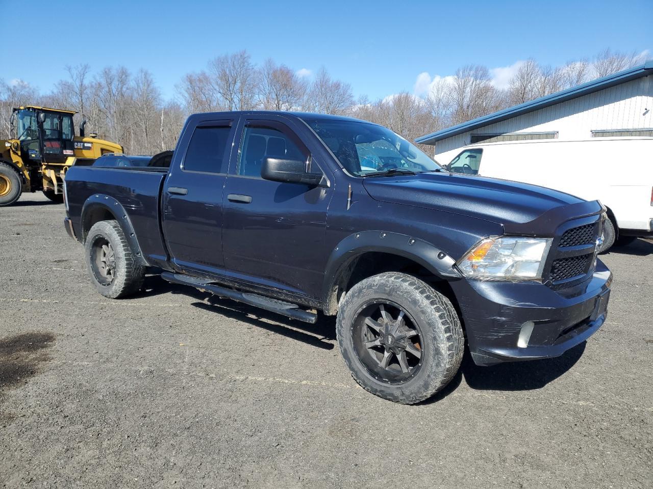 2015 RAM 1500 ST - Image 4