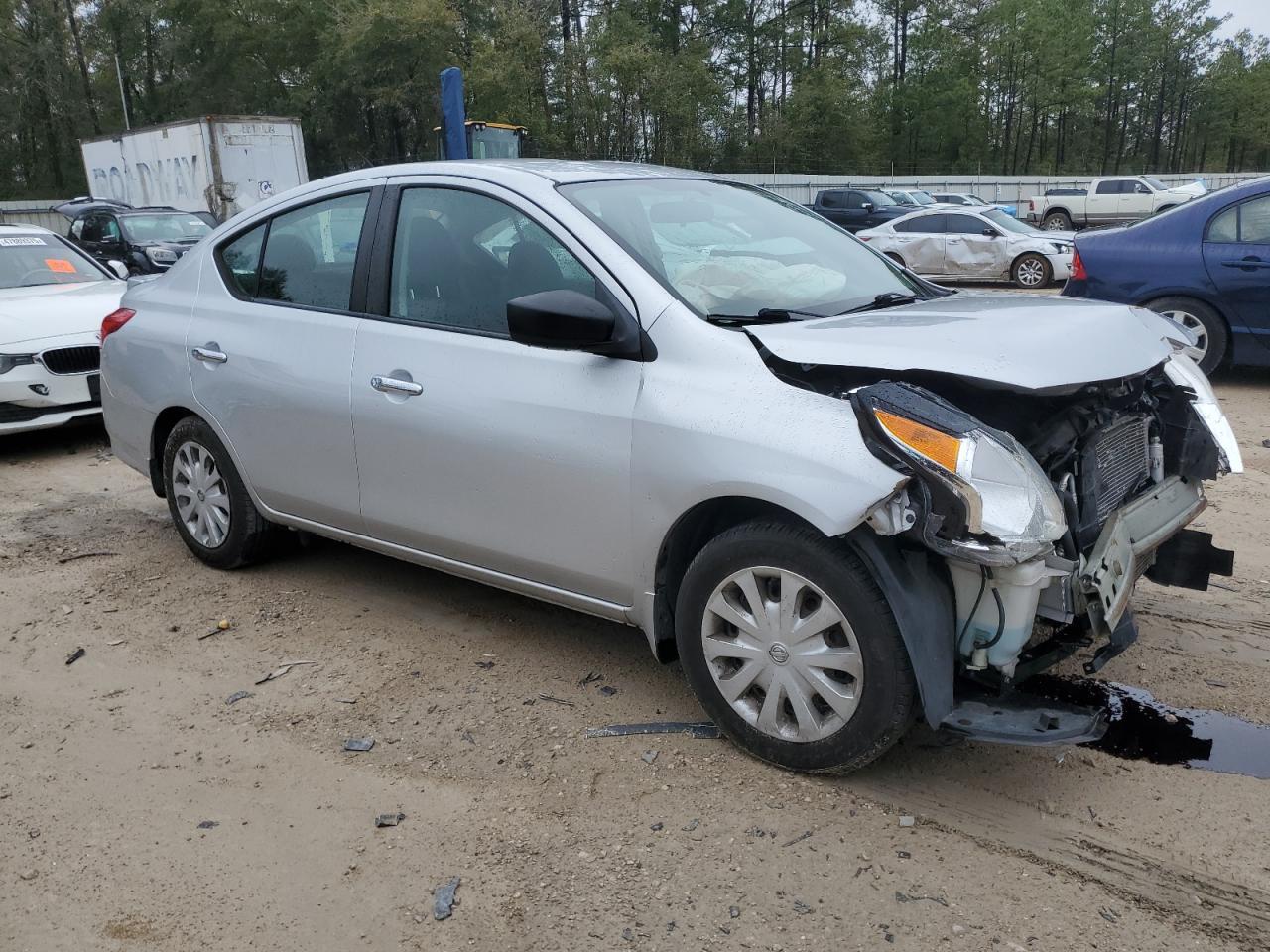 2016 NISSAN VERSA S - Фото 4