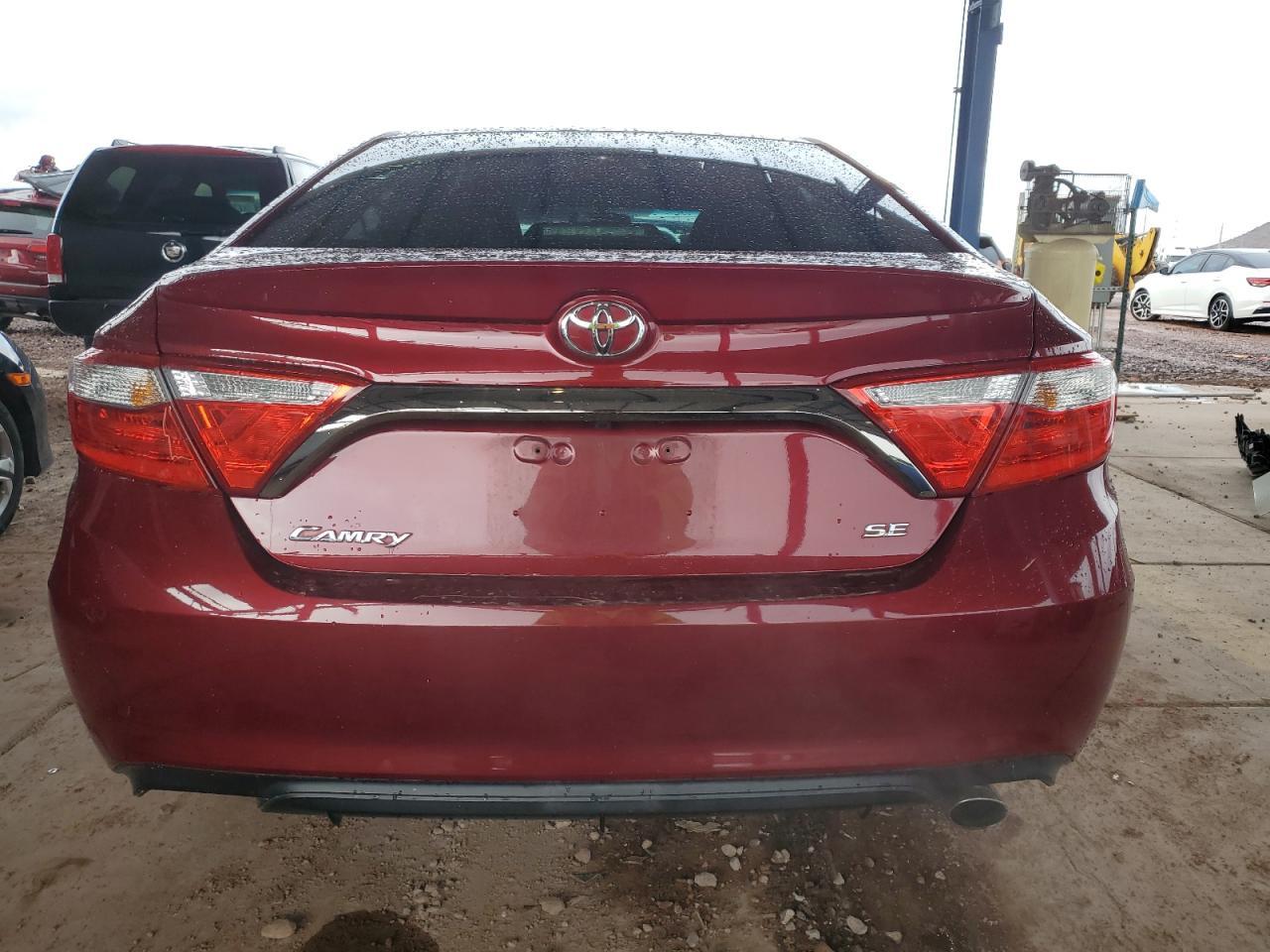 2017 TOYOTA CAMRY LE - Image 6