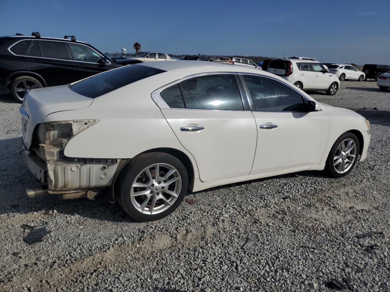 2011 NISSAN MAXIMA S - Image 3