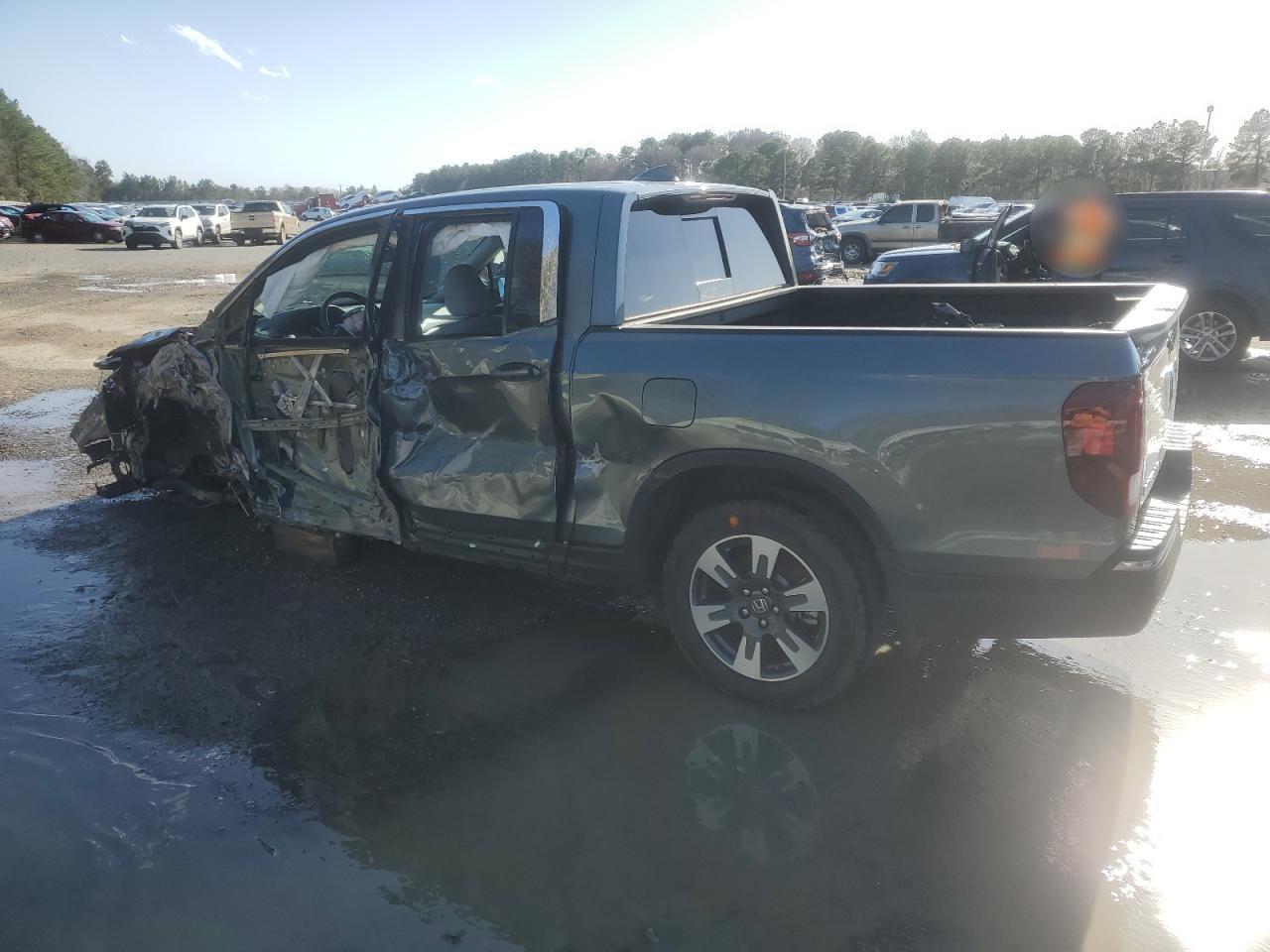2019 HONDA RIDGELINE - Фото 2