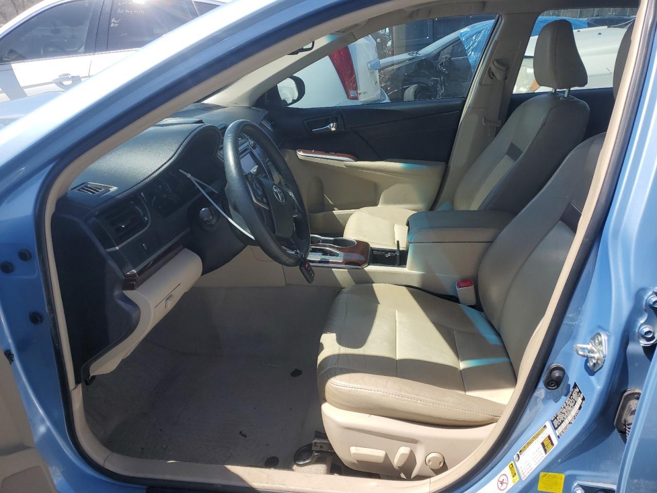 2014 TOYOTA CAMRY L - Image 7