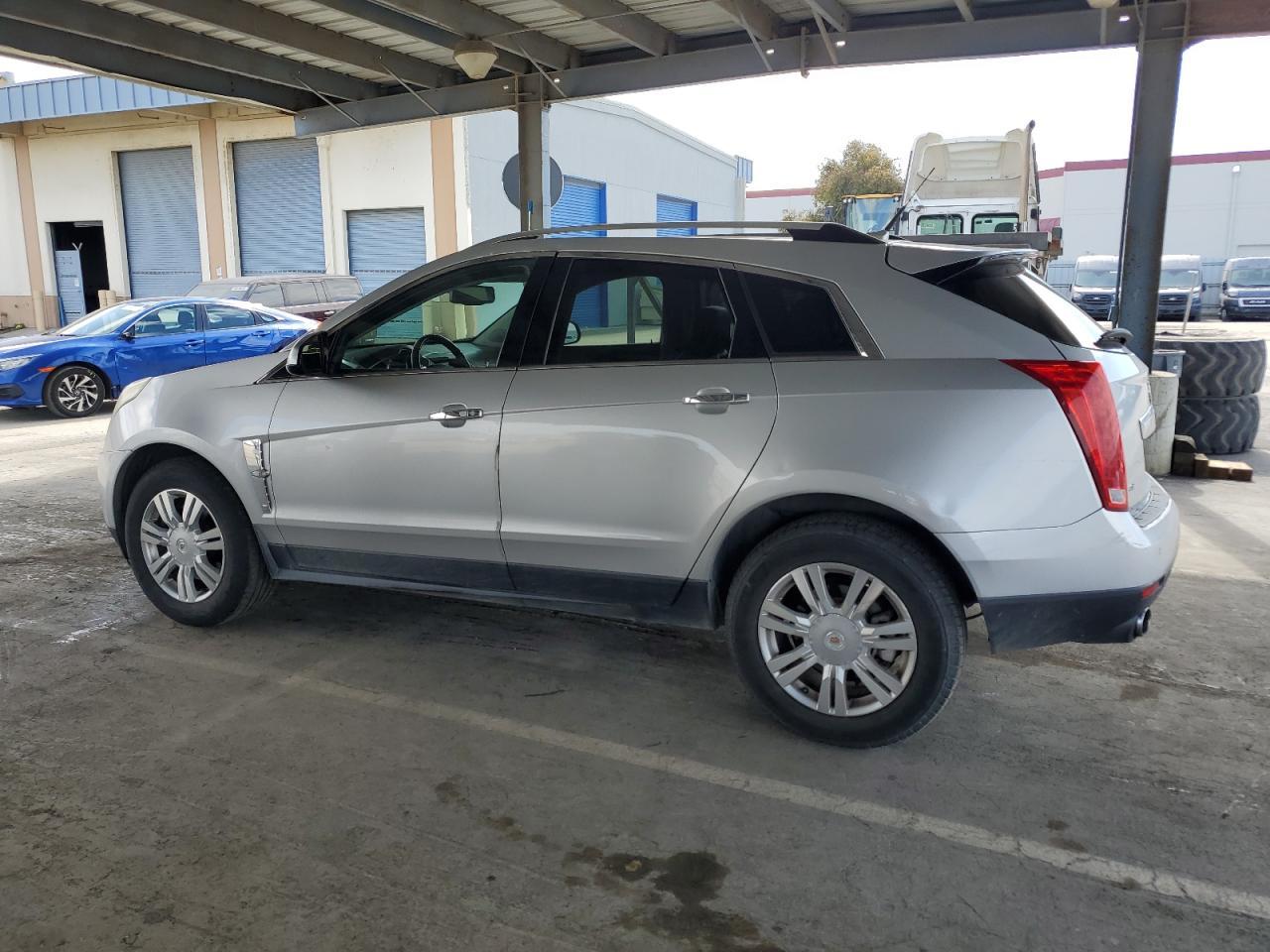 2011 CADILLAC SRX LUXURY - Фото 2