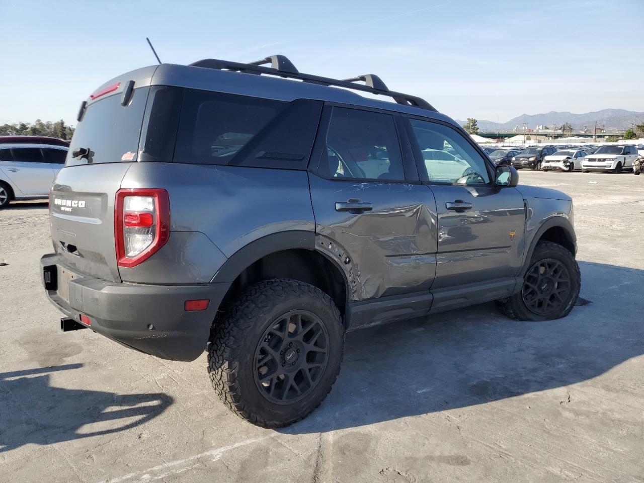 2022 FORD BRONCO SPO - Фото 3