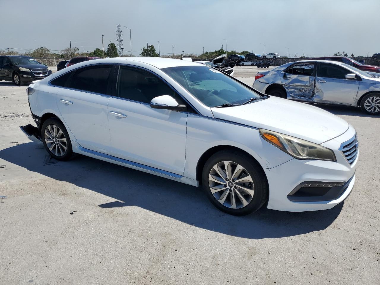 2017 HYUNDAI SONATA SPO - Image 4