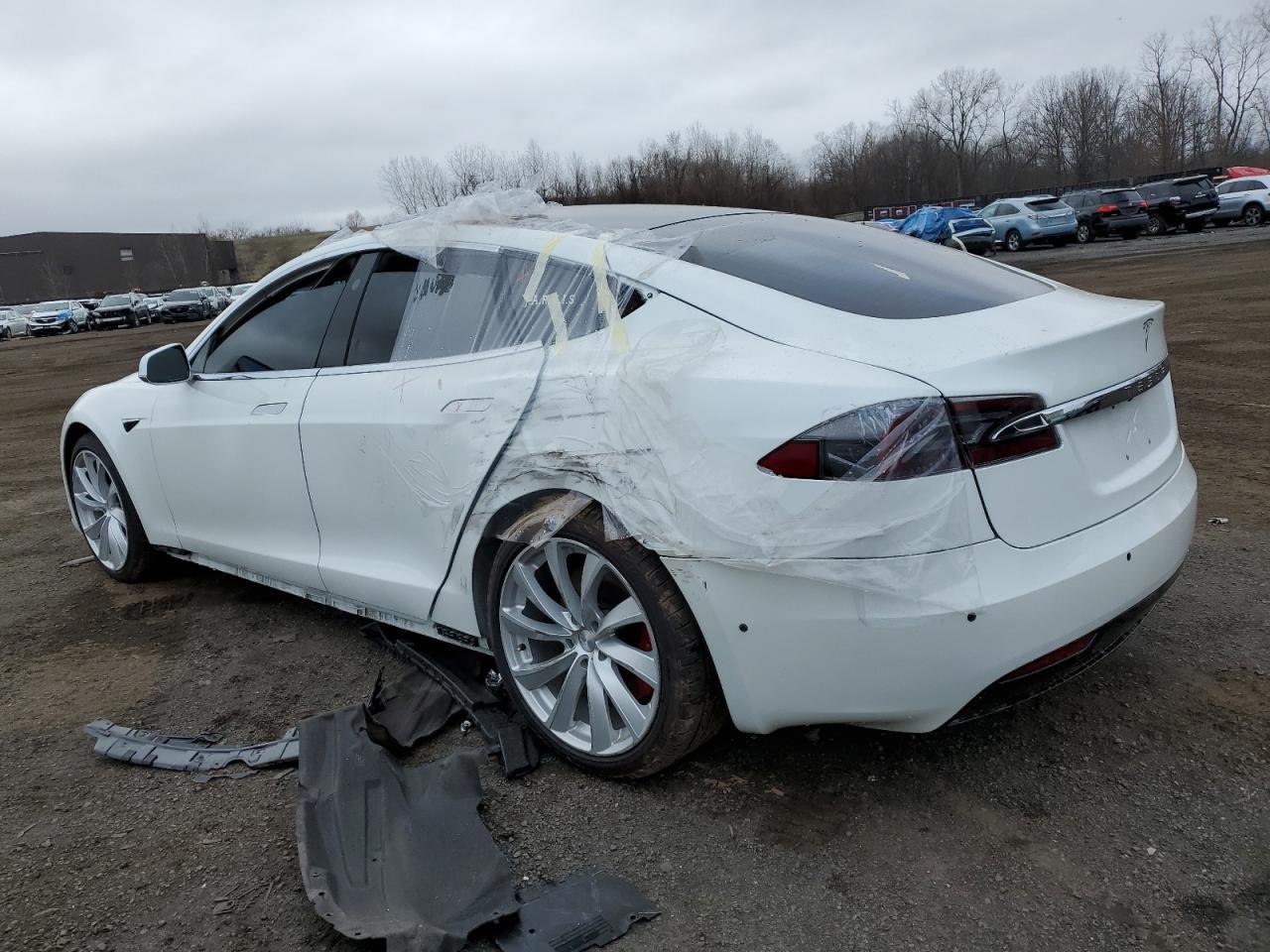 2020 TESLA MODEL S - Фото 2