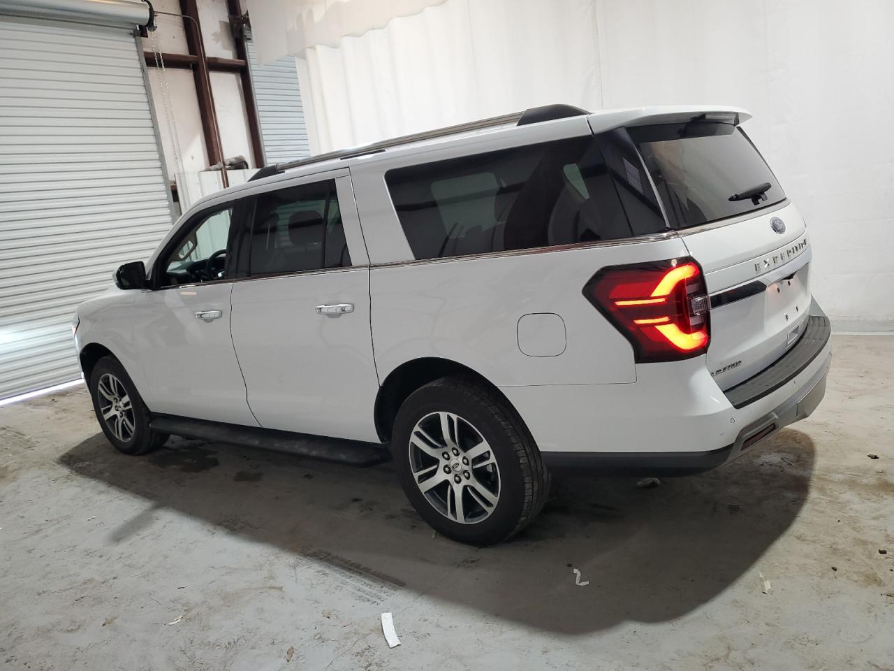 2024 FORD EXPEDITION - Image 2