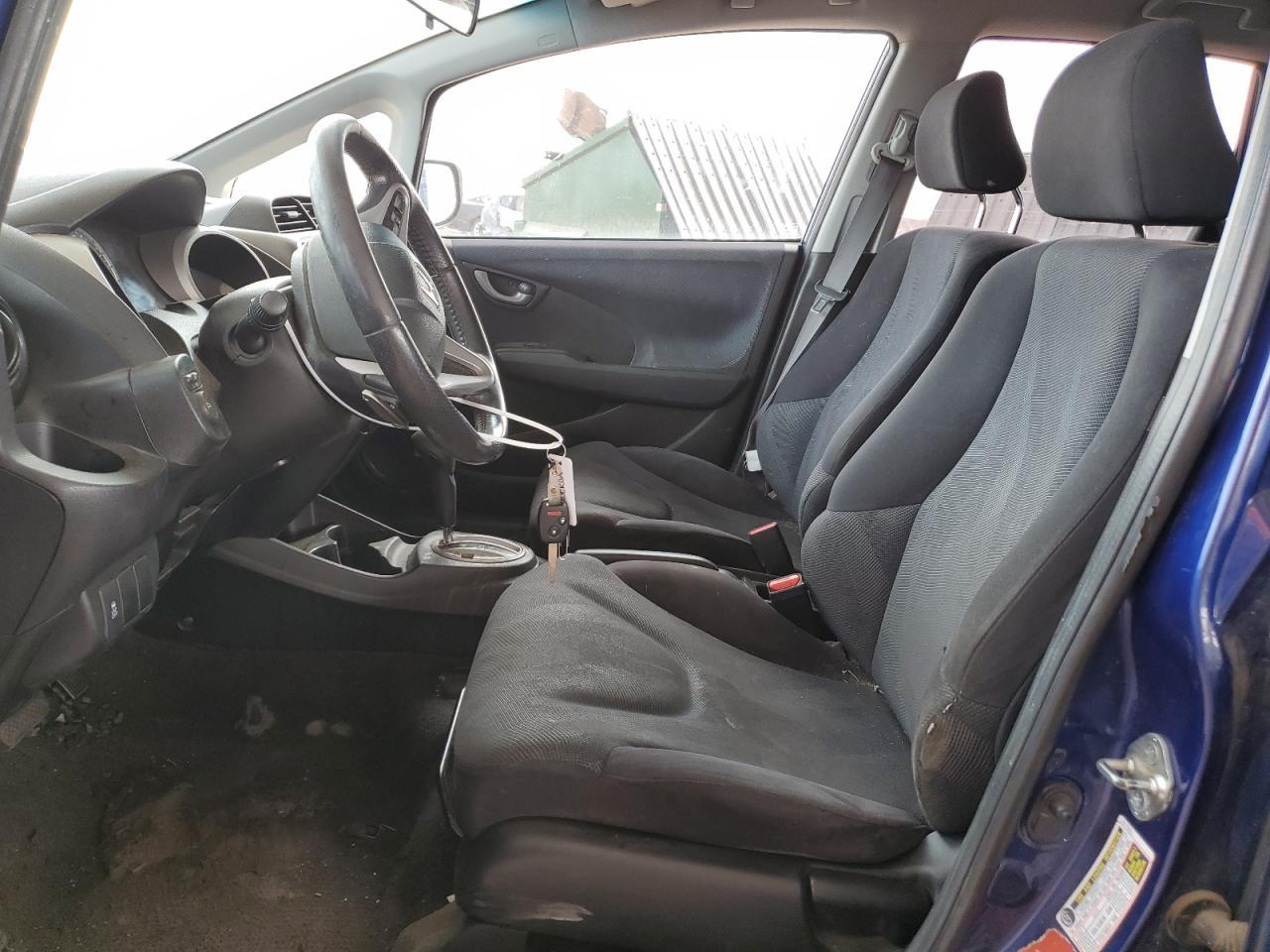 2011 HONDA FIT SPORT - Фото 7