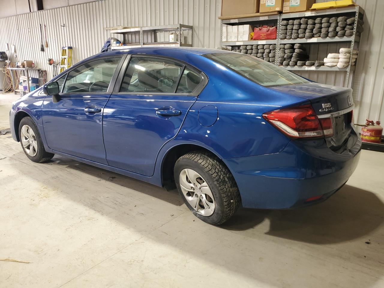 2015 HONDA CIVIC LX - Image 2