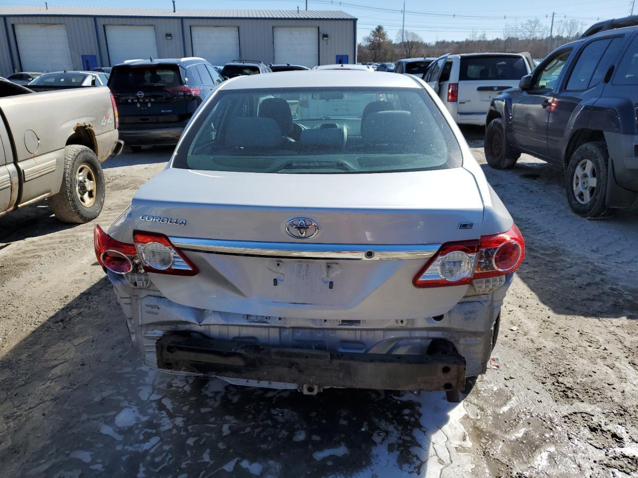 2013 TOYOTA COROLLA BA - Фото 6