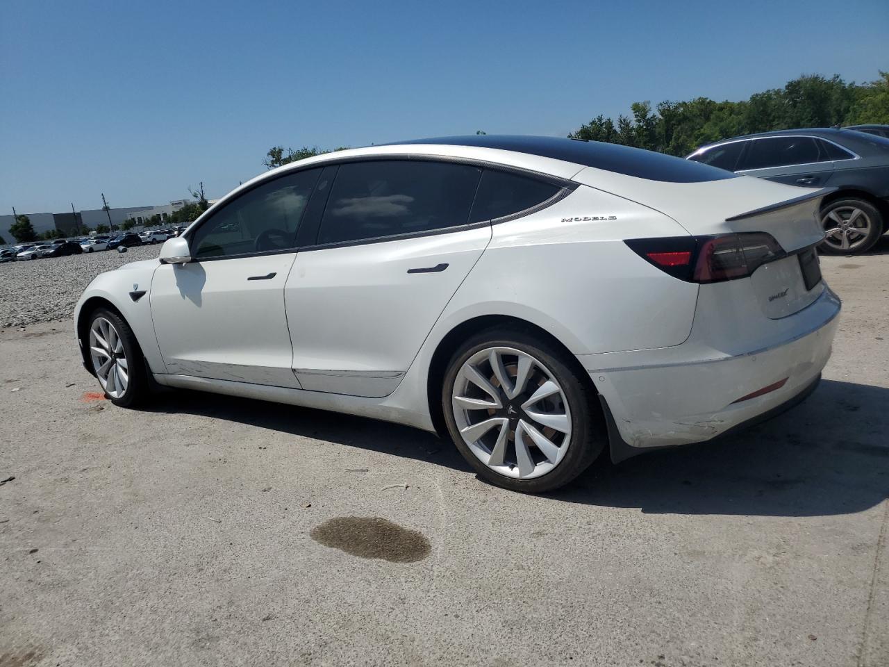 2019 TESLA MODEL 3 - Image 2