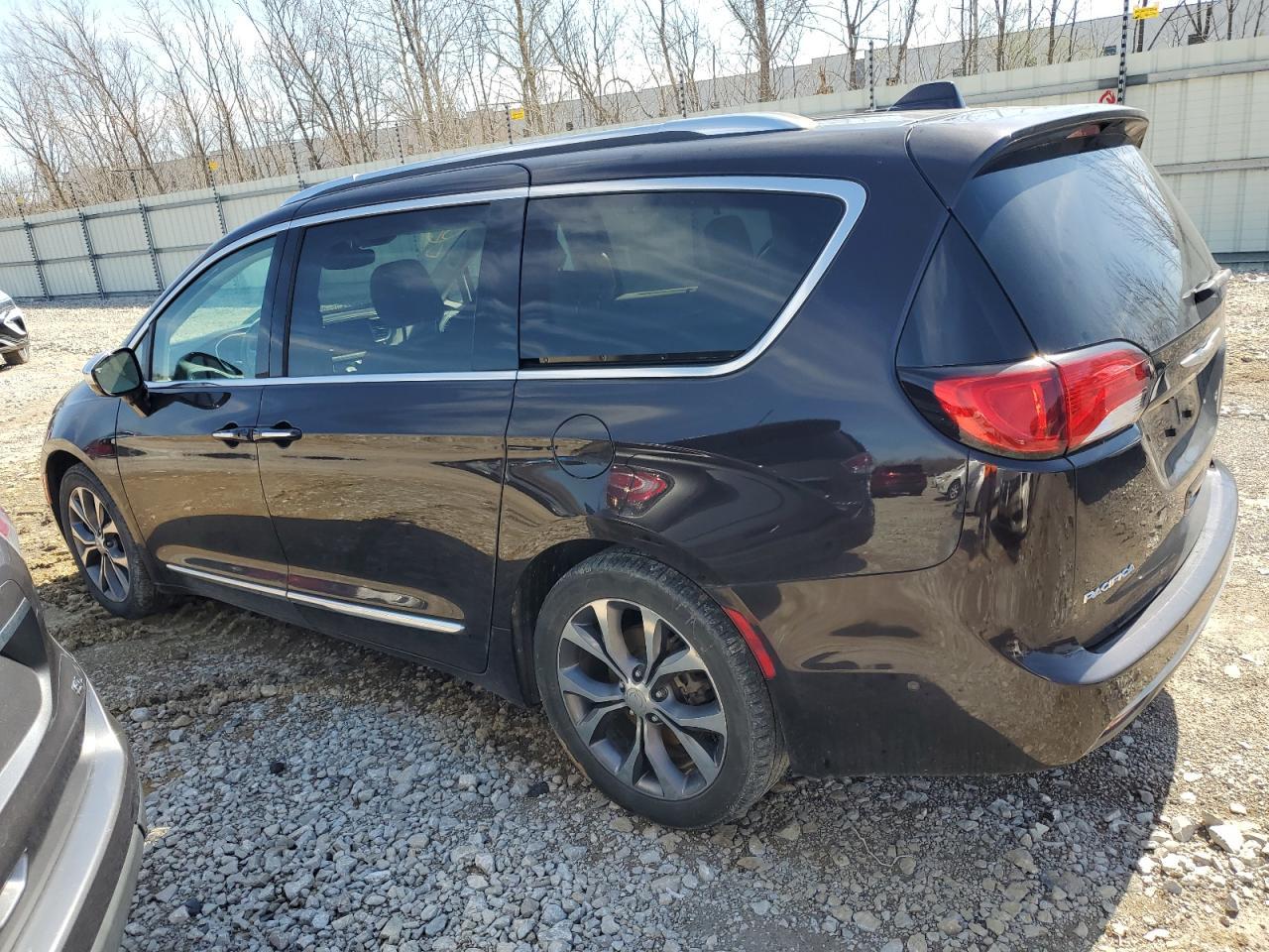 2017 CHRYSLER PACIFICA L - Фото 2