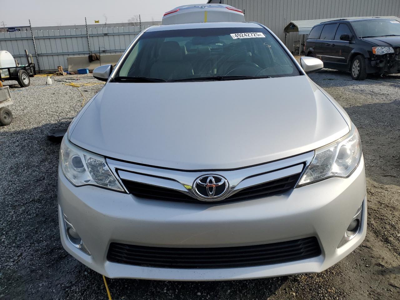 2012 TOYOTA CAMRY XLE - Фото 5