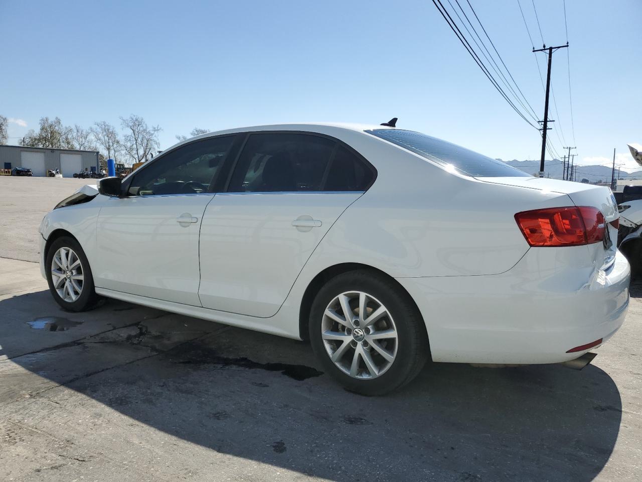 2014 VOLKSWAGEN JETTA SE - Фото 2