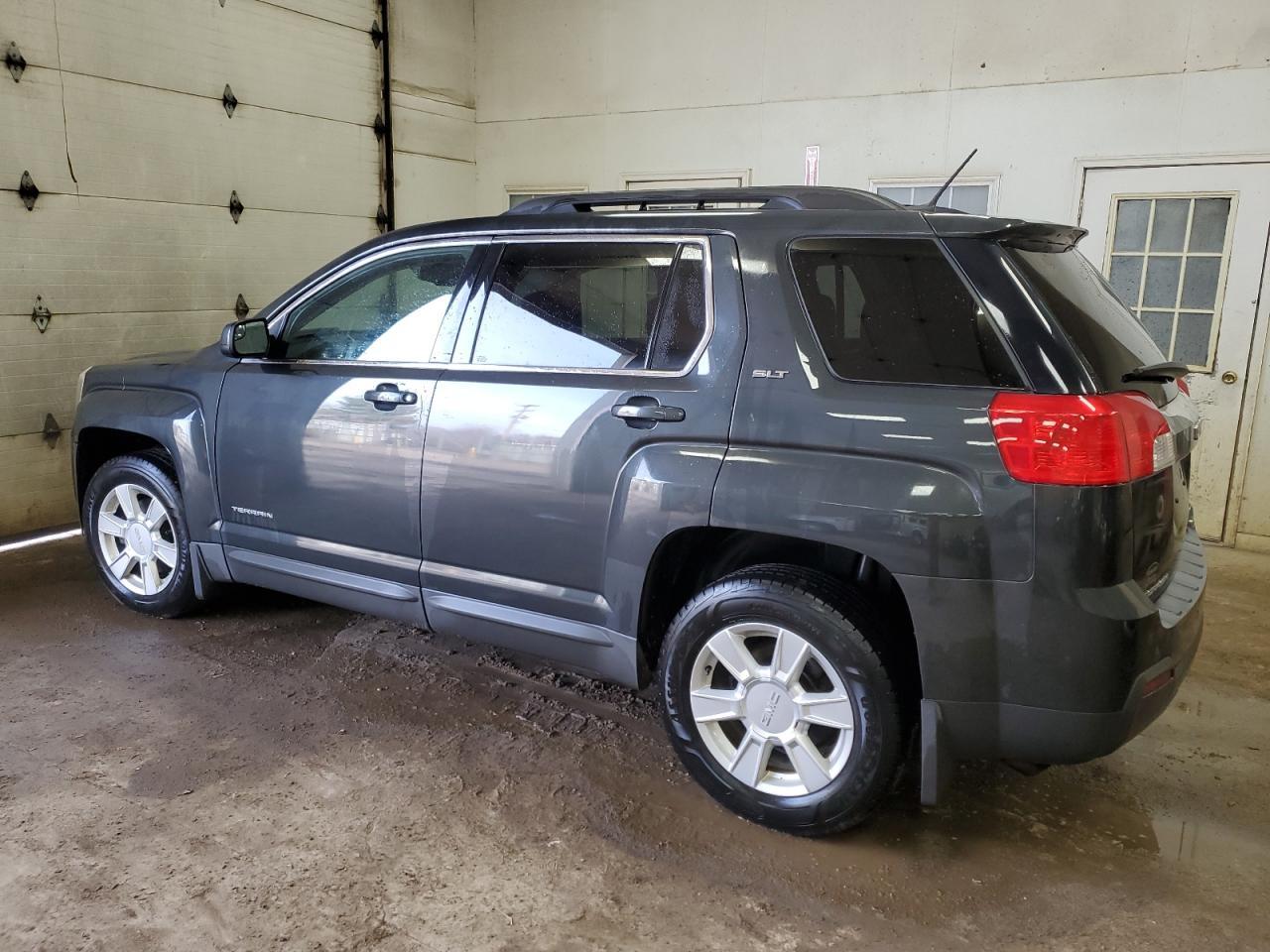 2013 GMC TERRAIN SL - Фото 2