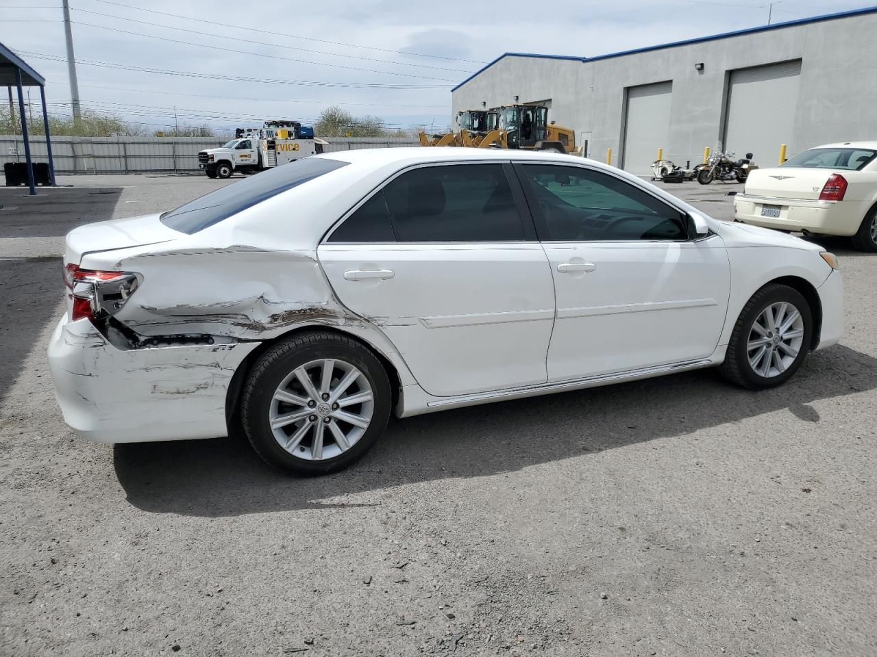2013 TOYOTA CAMRY L - Image 3
