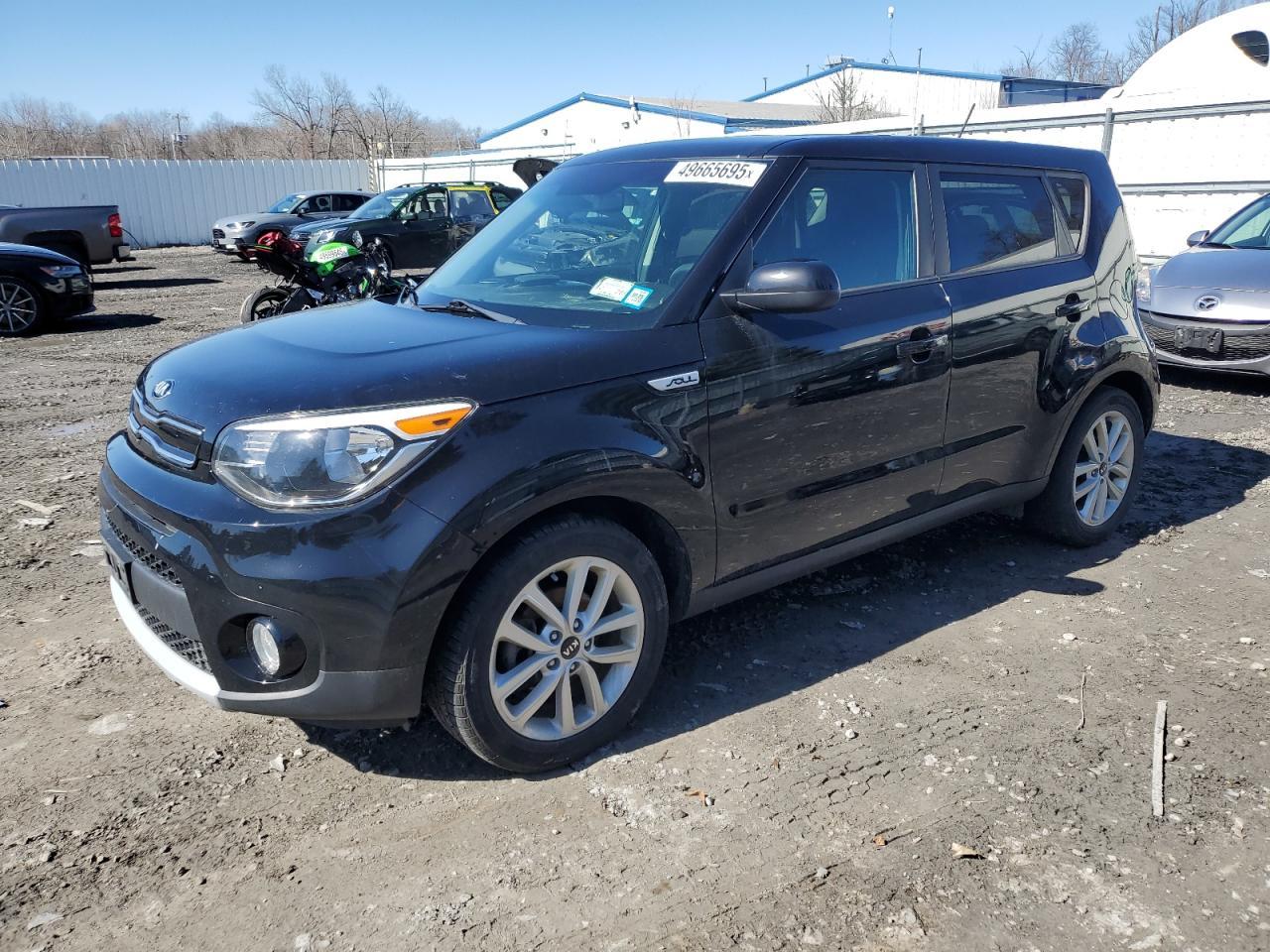 2019 KIA SOUL +