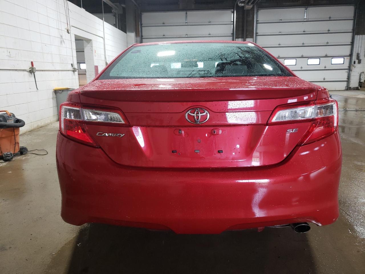 2014 TOYOTA CAMRY L - Image 6