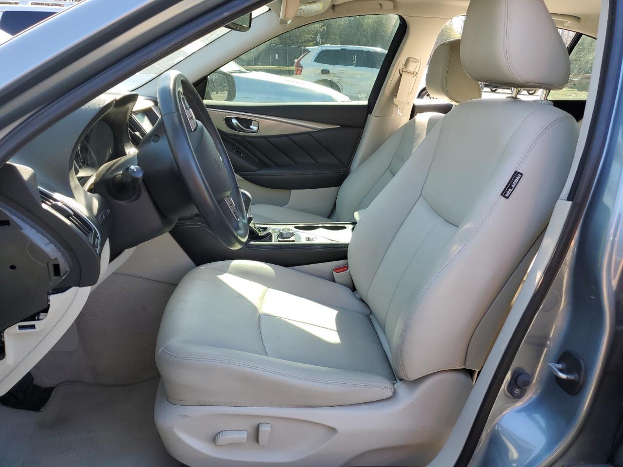 2015 INFINITI Q50 BASE - Image 7