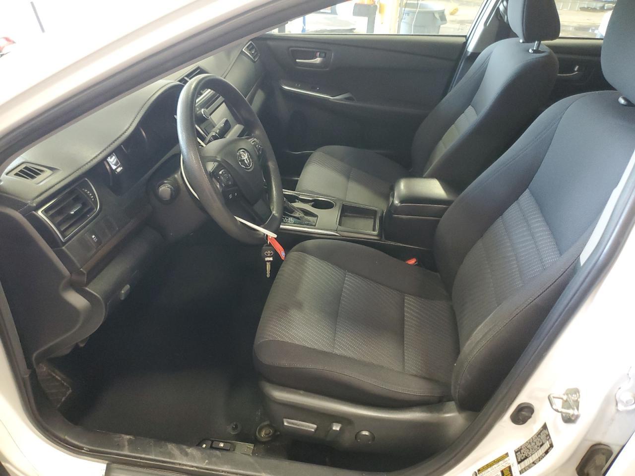 2016 TOYOTA CAMRY LE - Фото 7