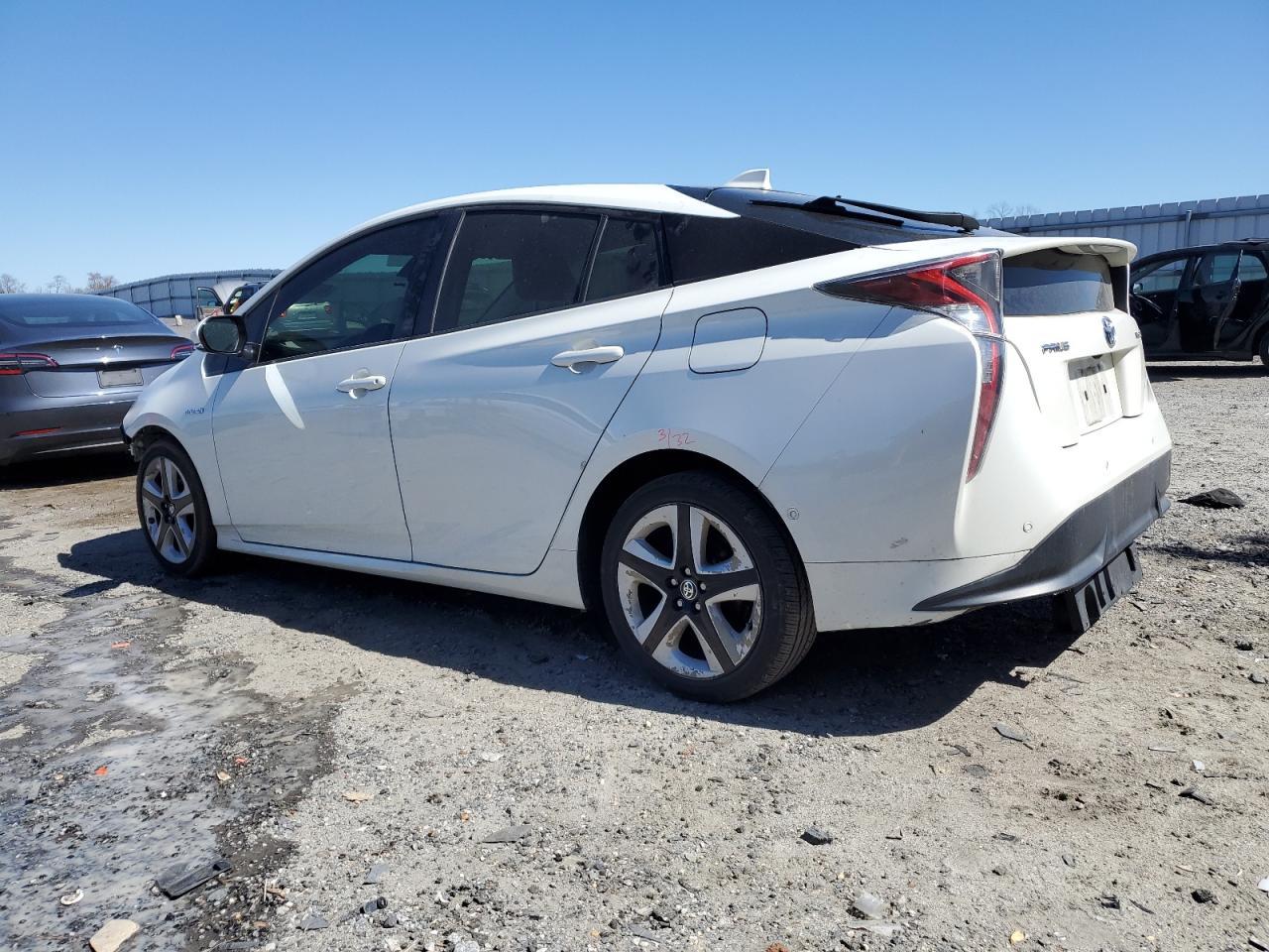2016 TOYOTA PRIUS - Image 2
